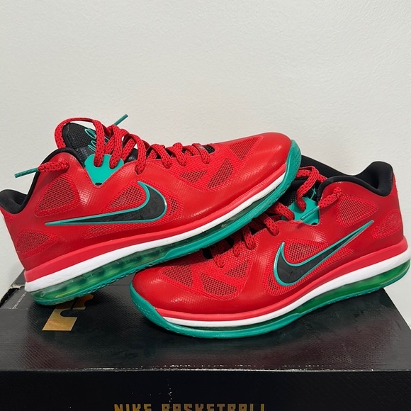 Nike Lebron 9 Low Liverpool Sz 11